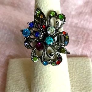 Gorgeous Adjustable Crystal Ring NWOT